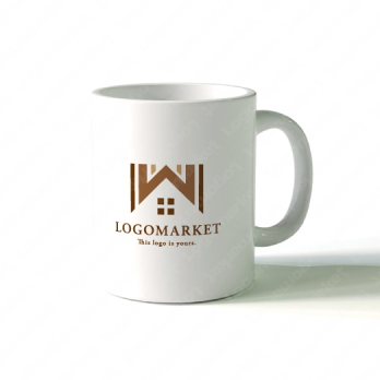 木造と無垢と屋根のロゴ