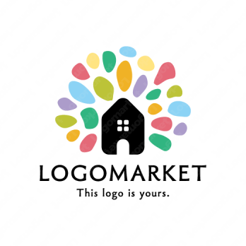 木と家と可能性のロゴ