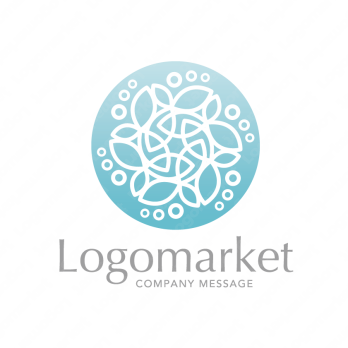 エンブレムとヒーリングとナチュラルのロゴ