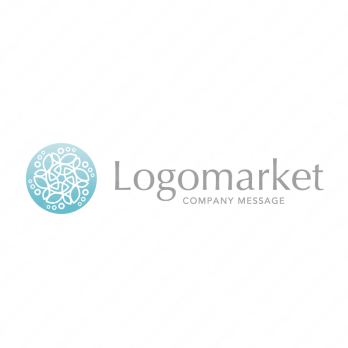 エンブレムとヒーリングとナチュラルのロゴ