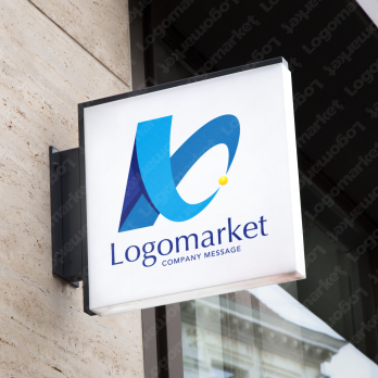 Aとaと虹のロゴ