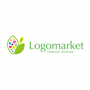 カラフルとワクワクと寄り添う心のロゴ