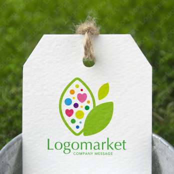 Aとaと虹のロゴ