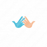 手と鳥と助け合いのロゴ