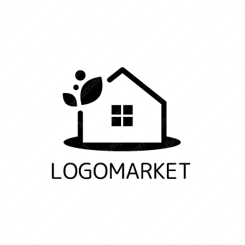 家と木と自然のロゴ