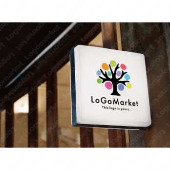 木と葉と夢のロゴ