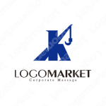 クレーンと成長性と力強いのロゴ