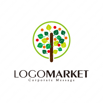 木の実と安心と満足感のロゴ