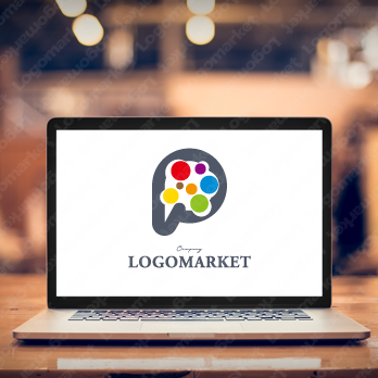 パフォーマンスとフキダシとアグレッシブのロゴ