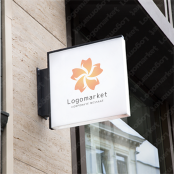 桜と和モダンとサクラのロゴ