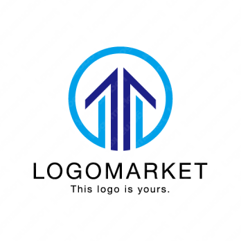 上昇と成功と前進のロゴ