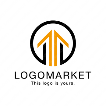 上昇と成功と前進のロゴ