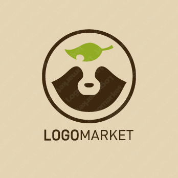 変化と葉っぱと狸のロゴ