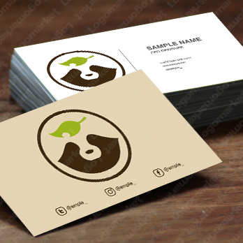 変化と葉っぱと狸のロゴ