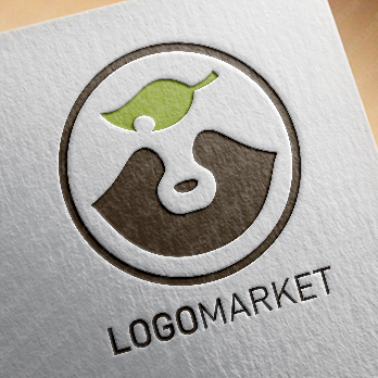 変化と葉っぱと狸のロゴ