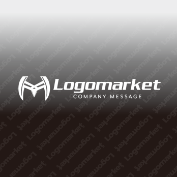 Mとプロフェッショナルとエネルギッシュのロゴ