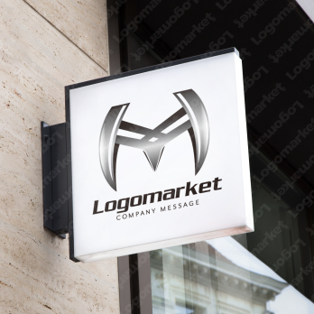 Mとプロフェッショナルとエネルギッシュのロゴ