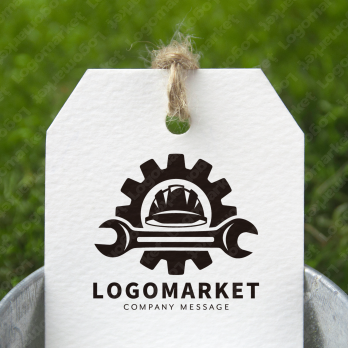 工事とヘルメットと堅実のロゴ