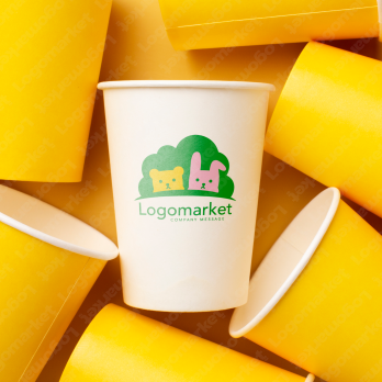 クマとうさぎと親しみやすいのロゴ