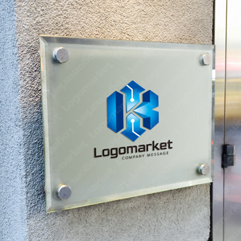 Kと回路と立体的のロゴ