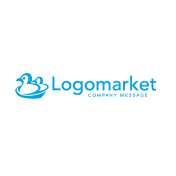 アヒルと親子と親しみやすさのロゴ